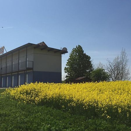 Tour-Motel Wilfersdorf  Exteriör bild