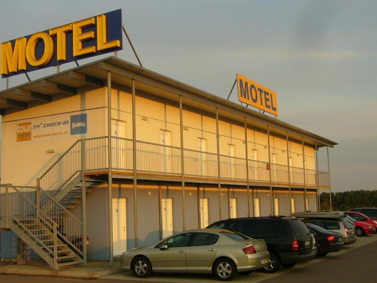 Tour-Motel Wilfersdorf  Exteriör bild